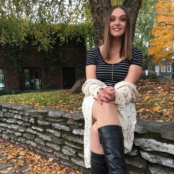 Meet your Posher, Katie - Picture 7 of 8